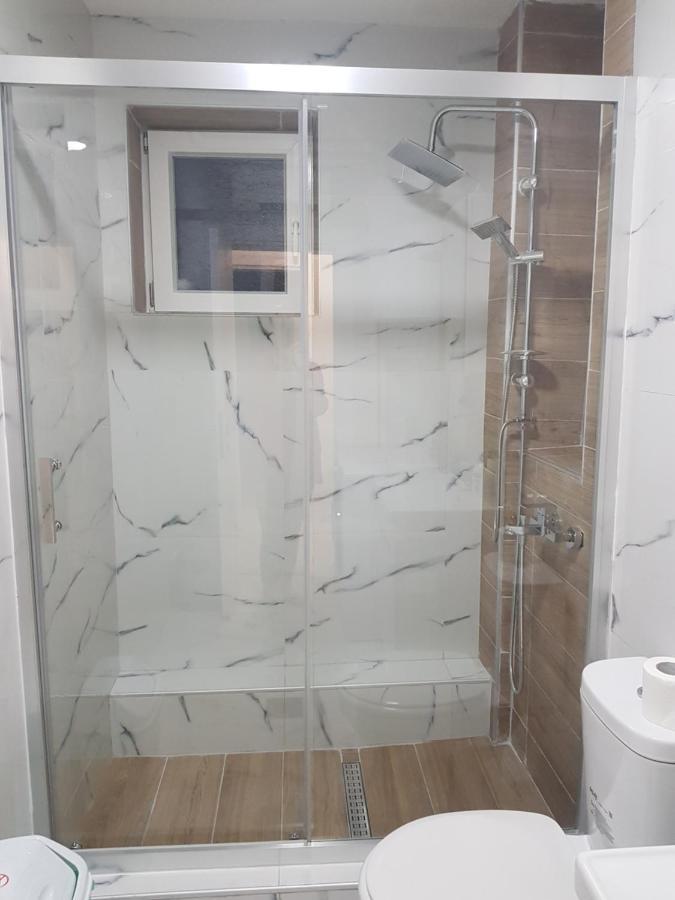 City Diamond Apartment Skopje Esterno foto