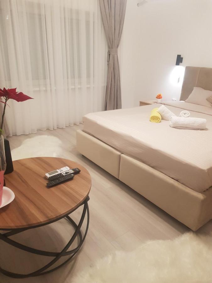 City Diamond Apartment Skopje Esterno foto