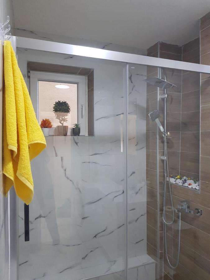 City Diamond Apartment Skopje Esterno foto